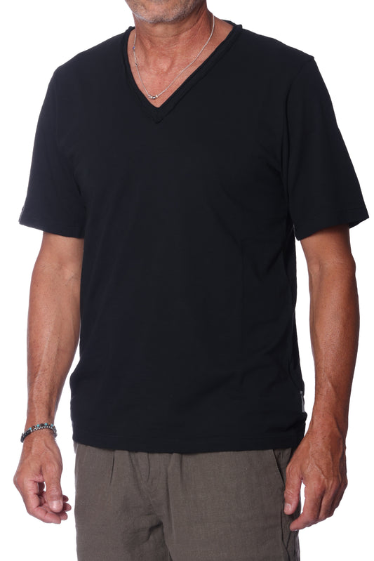 T-Shirt Scollo V Berna